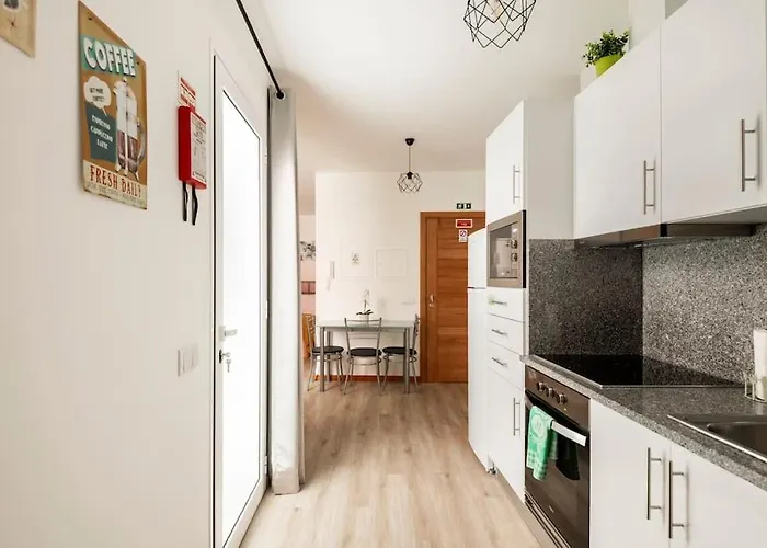 Apartman Atlantic #02 *